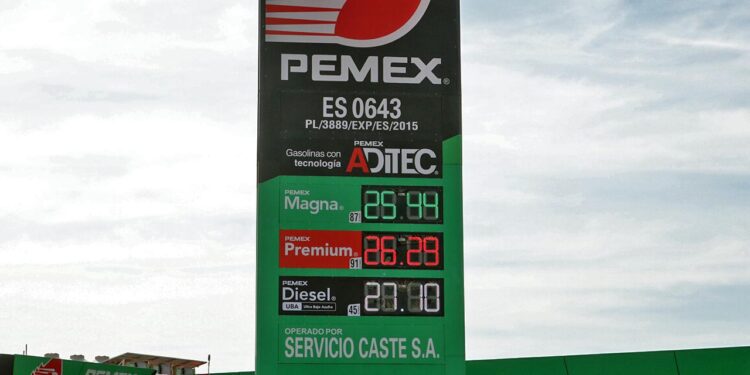 El diésel es uno de los combustibles más económicos en el país; sin embargo, en la actualidad, su costo se ubica a la par del resto de la gasolina regular y Premium.
