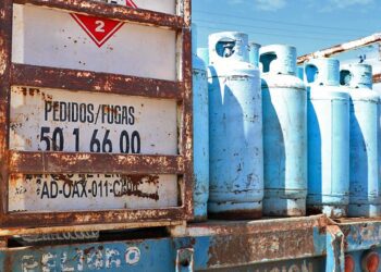 Foto: Adrián Gaytán // Con el desabasto, se encarece el gas LP.