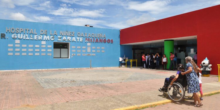 Denuncian desabasto de quimioterapias en Hospital de la Niñez; en riesgo pacientes con cáncer