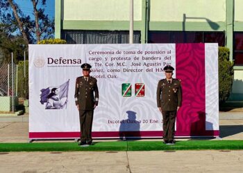 Foto: cortesía // El Teniente Coronel Médico Cirujano, José Agustín Paz Núñez, asume como director del Hospital Militar de Zona en Ixcotel.