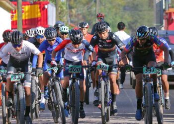 Fotos: Leobardo García Reyes // El Short Track se realizó en el marco de las fiestas patronales del lugar.