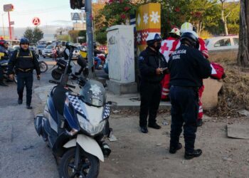 El accidente sucedió la mañana de ayer, cuando se dirigía a dejar a su hijo a la escuela.