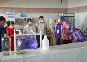 Foto: Gobierno de Oaxaca // El área de cocina, con las ollas vacías.