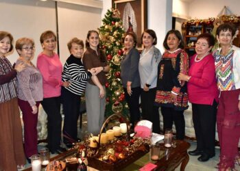 Fotos: Rubén Morales // El grupo de amigas vivió un momento hermoso en el que Natalia compartió sus experiencias.
