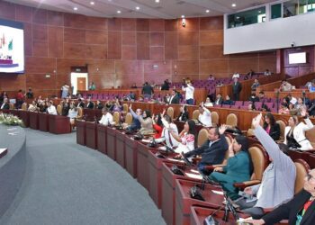 Foto: Congreso de Oaxaca // En sesión del Congreso, se aprobaron normas para proteger el maíz nativo.