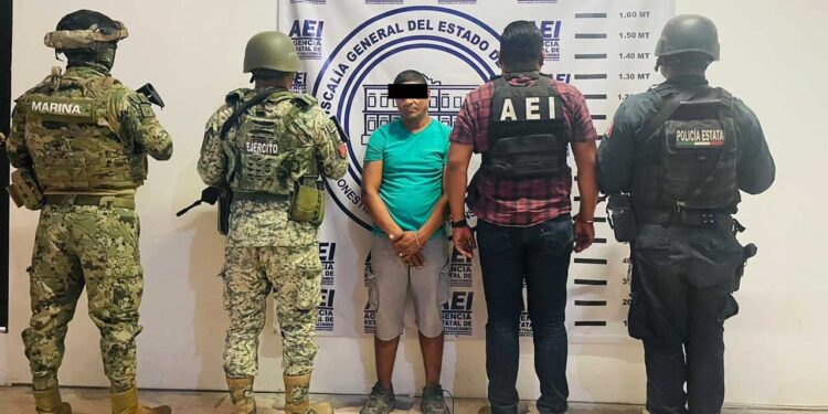 F.E.N.P. fue arrestado en Santiago Pinotepa Nacional.