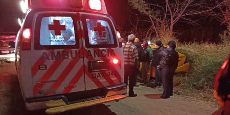 Taxista es golpeado y apuñalado al resistirse a un asalto