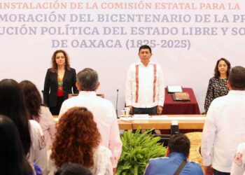Foto: Luis Alberto Cruz // Instalación de la Comisión Estatal para la Conmemoración del Bicentenario de la Primera Constitución Política del Estado libre y Soberano de Oaxaca 1825-2025.