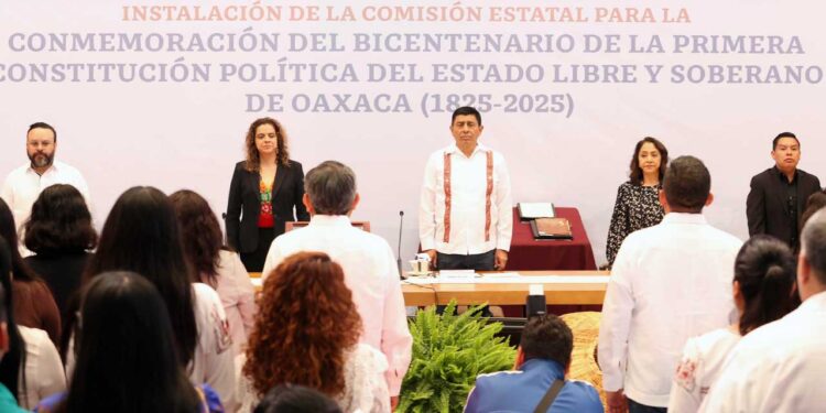 Foto: Luis Alberto Cruz // Instalación de la Comisión Estatal para la Conmemoración del Bicentenario de la Primera Constitución Política del Estado libre y Soberano de Oaxaca 1825-2025.