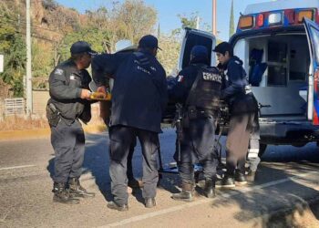 Se accidentan motociclistas