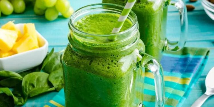 Jugo verde: ¿Realmente es una opción saludable para tu dieta?