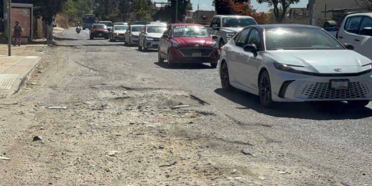 Foto: Álvaro Cuitláhuac López // La carretera 190, un paisaje lunar.