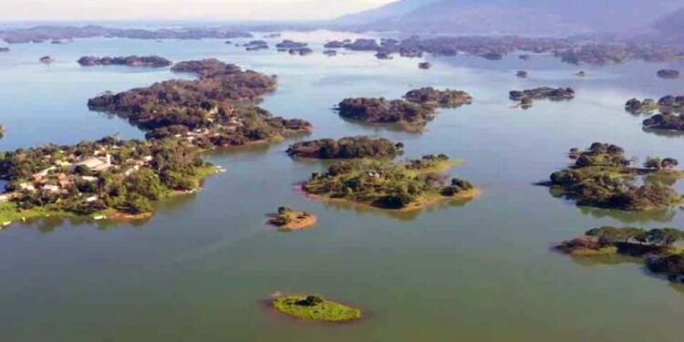 Foto: internet // La presa Miguel Alemán, al 76.5% de su capacidad.