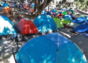 Foto: Adrián Gaytán // La Sección 22 del magisterio se instaló en plantón como parte de su movilización estatal del nivel de educación primaria.