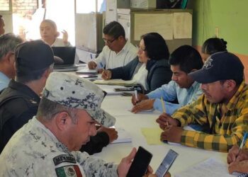 La funcionaria ha negado el acceso a medios de comunicación a las mesas de negociación.