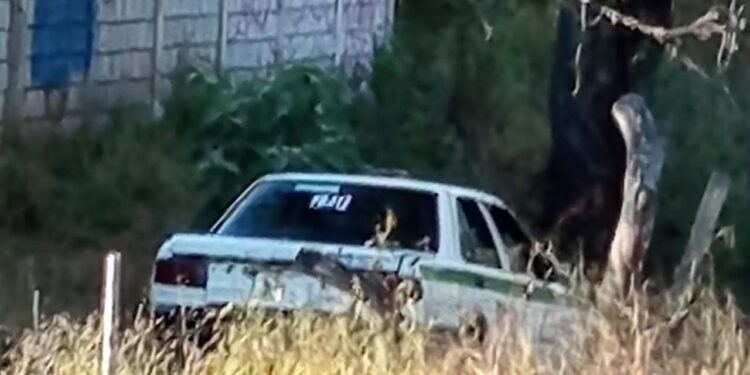 La unidad fue localizada abandonada en la agencia de Santa María Xochixtlapilco.