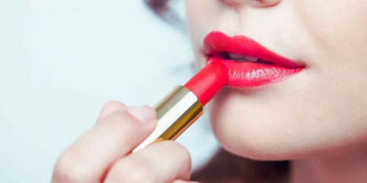 Labiales en riesgo: Profeco alerta sobre posibles daños por plomo en cosméticos