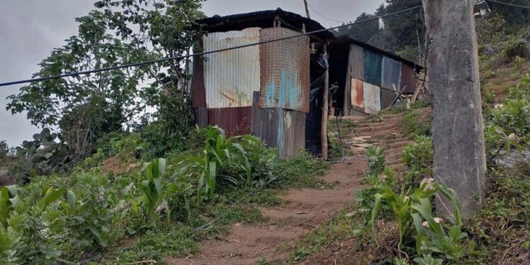 Las familias siguen usando los baños ecológicos o rústicos.