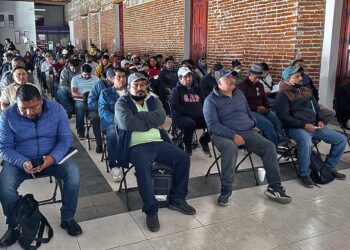 Las y los asistentes intercambiaron puntos de vista y propuestas para beneficiar a las y los ciudadanos.
