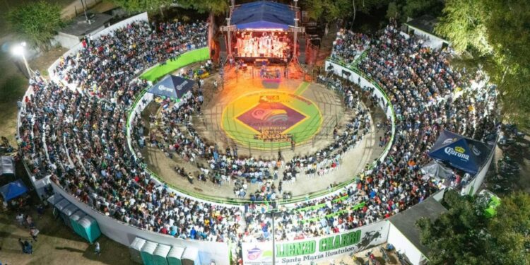 Santa María Huatulco celebra con alegría el 486 aniversario de su titulación como pueblo