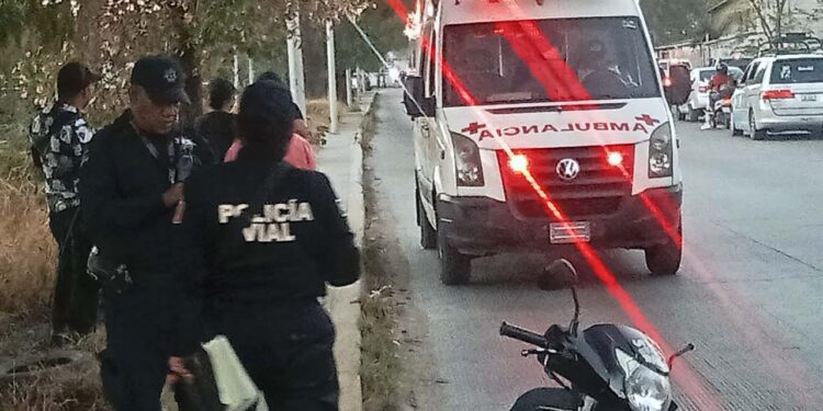 Los afectados fueron atendidos por paramédicos de la Cruz Roja Mexicana.