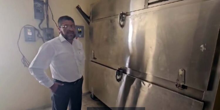 Foto: Tomado de video // Los refrigeradores para cadáveres, inservibles.