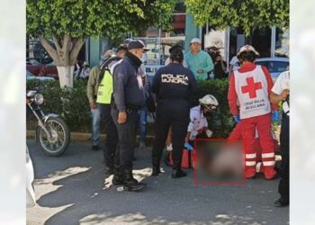 Mujer es atropellada en el tianguis de Huajuapan.