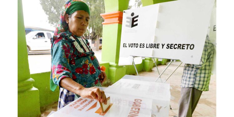 Baja representación política de mujeres en Oaxaca
