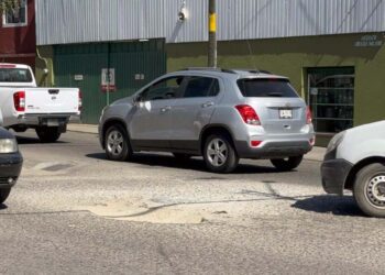 Foto: Adrián Gaytán // Persisten los baches como principal motivo de irritación entre los capitalinos.