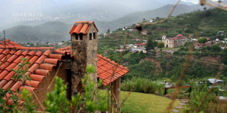 Un encantador pueblo es  Santa Catarina Lachatao