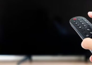 ¿Cómo apagar correctamente tu Smart TV? Prolonga la vida de tu OLED y evita daños