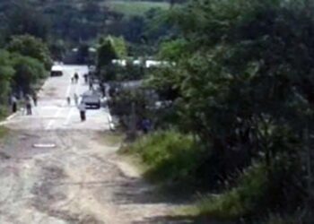 Un hombre de 56 años de edad fue asegurado.