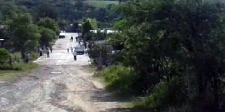 Un hombre de 56 años de edad fue asegurado.