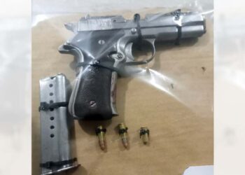 Uno de los involucrados resultó con una herida de bala en la mano.