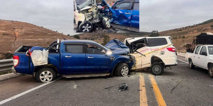 ¡Fatídico choque frontal! Muere prensado un joven en la Autopista 135D