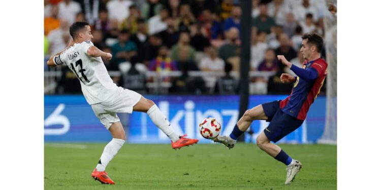 Barcelona arrasa al Real Madrid y conquista la Supercopa de España 2025