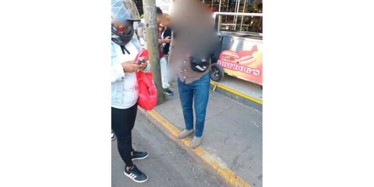 Golpeado y despojado de sus pertenencias en inmediaciones de la Central de Abasto