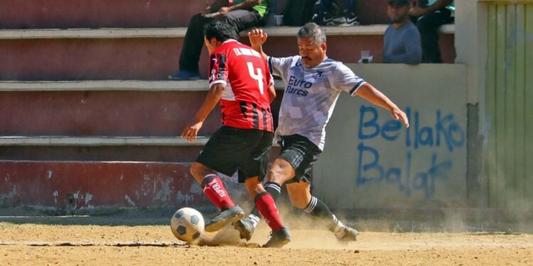 Fotos: Leobardo García Reyes // Chavos Rucos son líderes del Torneo de Copa.