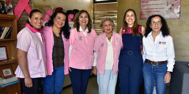 Foto: Rubén Morales // Gaby García asistió para conocer la loable labor que realizan diariamente en esta asociación.