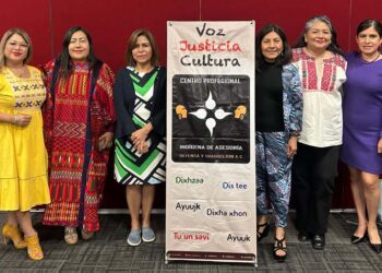 La abogada oaxaqueña Adriana Alejandra Ramos León cuenta con una trayectoria jurídica de 26 años.
