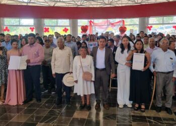 Se efectúan bodas colectivas gratuitas en Huajuapan.