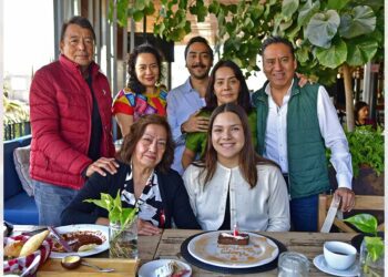 Fotos: Rubén Morales // Los abuelos y tíos de la cumpleañera celebraron con ella esta fecha tan especial.