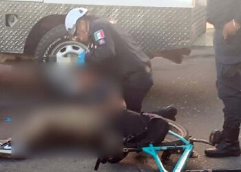 Fue atendido por paramédicos y trasladado al Hospital Civil.