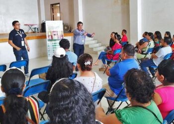 Los locatarios pidieron hablar más de salud en espacios públicos para evitar enfermedades del temporal.