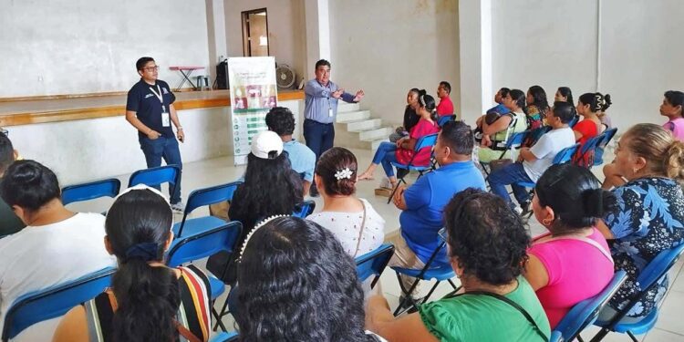 Los locatarios pidieron hablar más de salud en espacios públicos para evitar enfermedades del temporal.