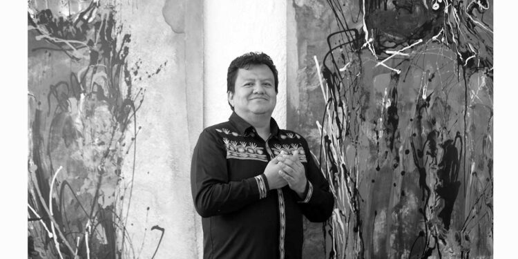Foto: Jorge Luis Plata // El trombonista Faustino Díaz Méndez es originario de San Lorenzo Cacaotepec y actual director de la Sinfónica de Campeche.