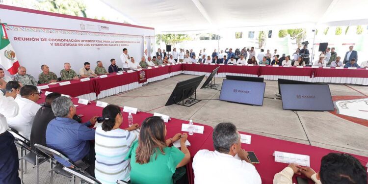 El convenio busca reforzar la seguridad pública en la región Mixteca