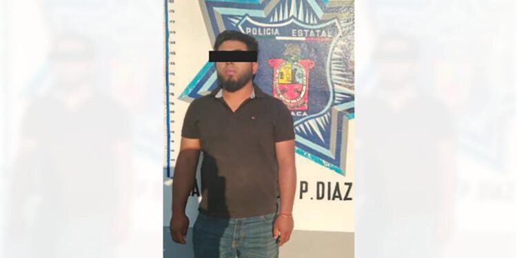 A.R.A.V. de 23 años de edad fue puesto a disposición de la FGR.