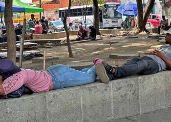 Caen 70% solicitudes de extranjeros para estancia en Oaxaca.