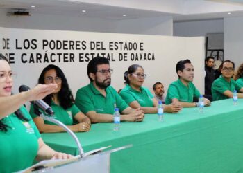 Foto: cortesía // Carmen Zárate Rojas asume como nueva dirigente del Sindicato de Burócratas.